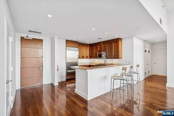 8100 River RD #0107, North Bergen, NJ 07047