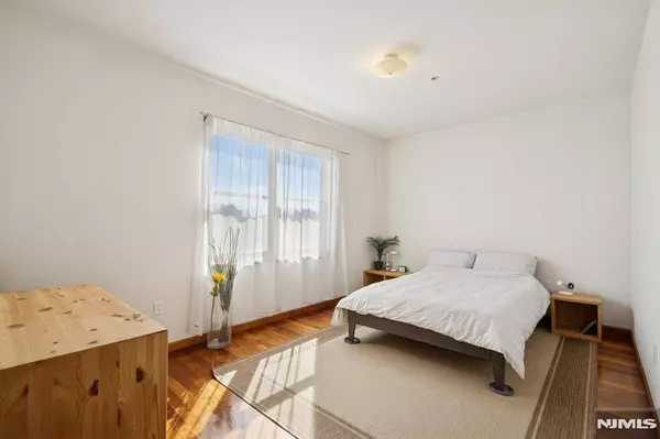 515 30th ST #03C, Union City, NJ 07087