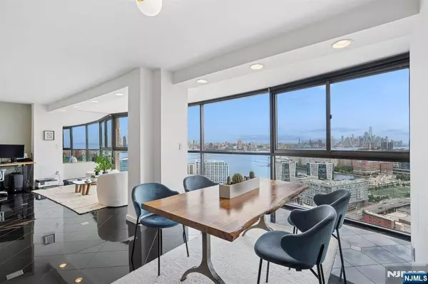 380 Mountain #1012, Union City, NJ 07087