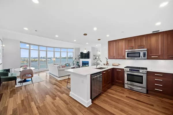 8100 RIVER RD  #1203, North Bergen, NJ 07047