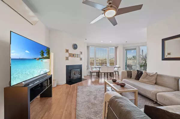 600 HARBOR BLVD  #815, Weehawken, NJ 07086