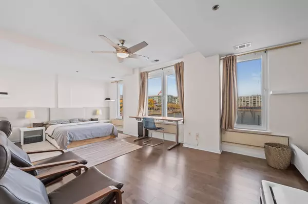 600 HARBOR BLVD  #815, Weehawken, NJ 07086