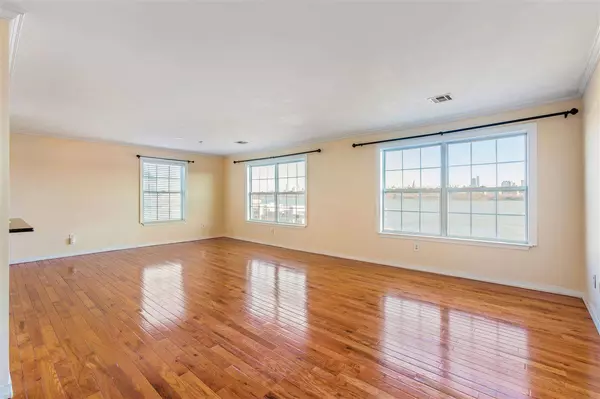 32 BERGEN RIDGE RD  #2, North Bergen, NJ 07047