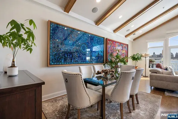 18 Lydia DR, Guttenberg, NJ 07093