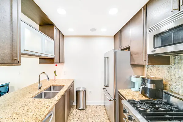 10 REGENT ST  ##516, Jc Downtown, NJ 07302