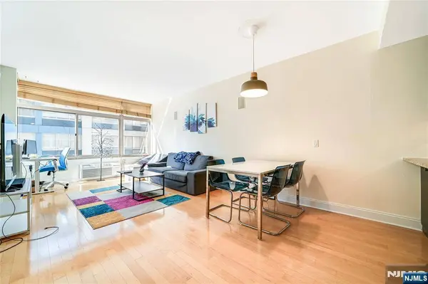 10 Regent ST #516, Jersey City, NJ 07302