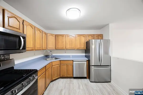 35 Maple LN #2706, Mount Arlington Boro, NJ 07856
