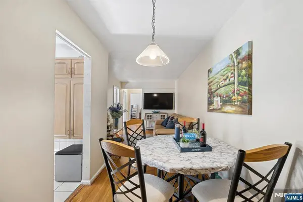 2215 N Central RD #4A, Fort Lee, NJ 07024