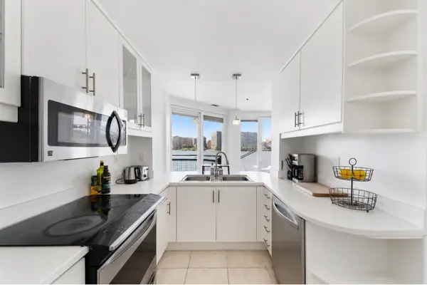 600 HARBOR BLVD #0928, Weehawken, NJ 07086