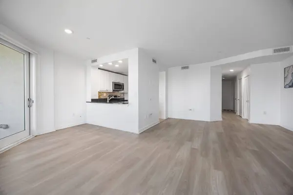 600 HARBOR BLVD  #955, Weehawken, NJ 07086