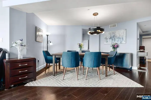 600 Harbor BLVD #771, Weehawken, NJ 07086