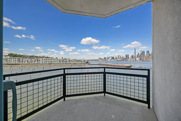 600 HARBOR BLVD  #955, Weehawken, NJ 07086