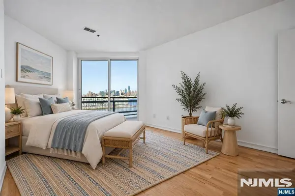 600 Harbor BLVD #1019, Weehawken, NJ 07086