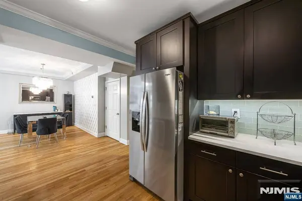 53 14th ST #2B, Hoboken, NJ 07030