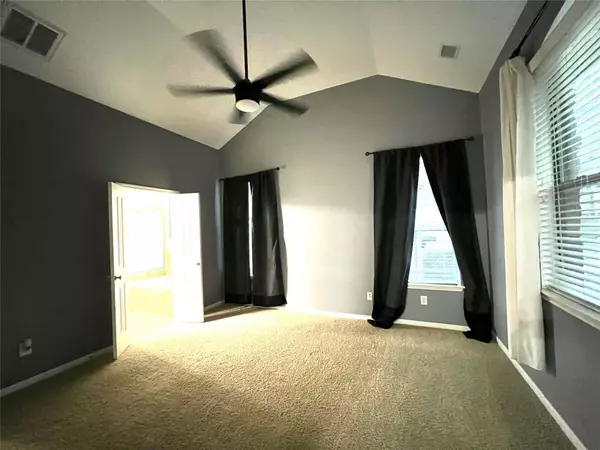 11400 W Parmer LN #31, Cedar Park, TX 78613