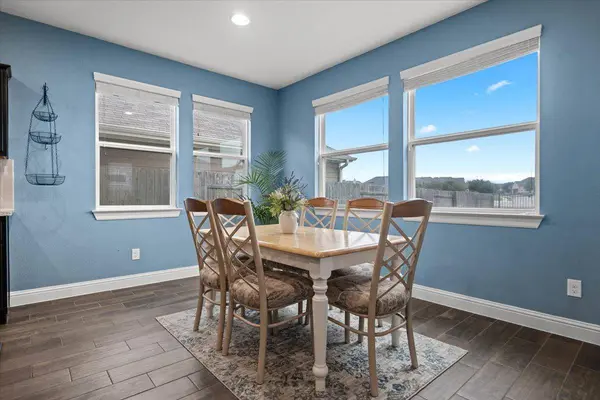 5873 Urbano BND #19, Round Rock, TX 78665