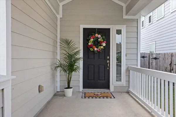 5873 Urbano BND #19, Round Rock, TX 78665