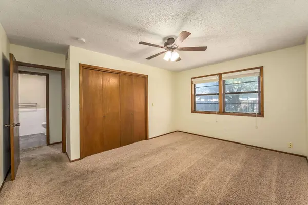 3150 S Pinecrest, Wichita, KS 67210