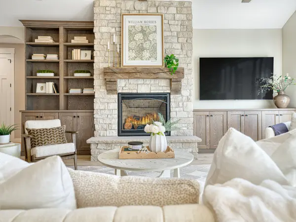 Buying a Home in St. Louis Right Now: How to Compete Without Overpaying