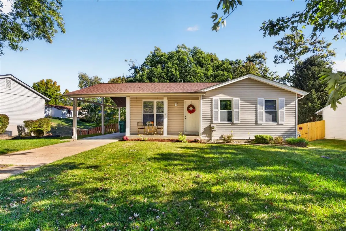 1290 Little Brennan Rd, Fenton, MO 63026-4215