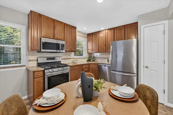 1290 Little Brennan Rd, Fenton, MO 63026-4215