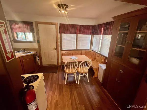 159 E Park Drive, Iron River, MI 49935