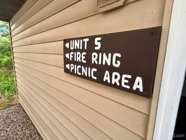 E6280 Snowdrift Street, Ironwood, MI 49938