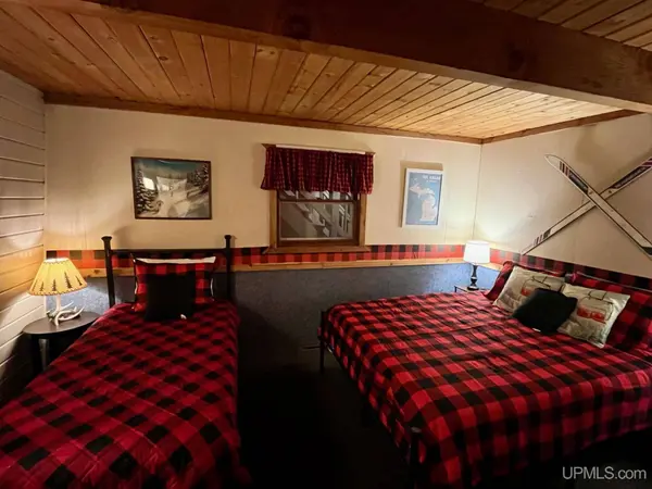 6280 Snowdrift Street, Bessemer, MI 49938