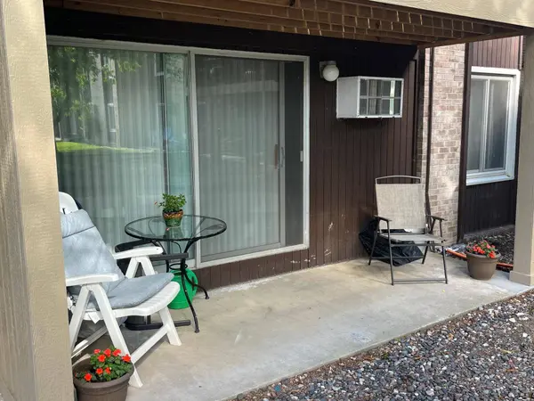 4207 Lakeside AVE N #122, Minneapolis, MN 55429