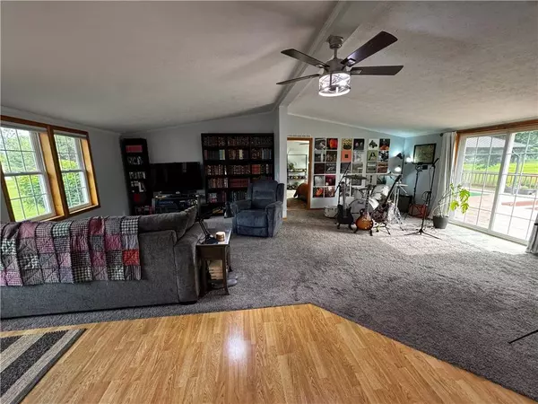 1311 W Northstar LN, Eau Claire, WI 54703