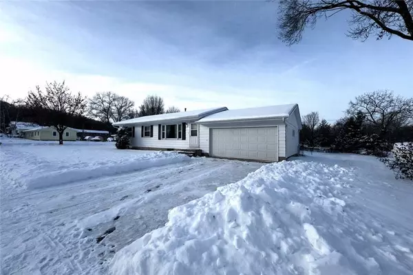 3140 Dale RD, Eau Claire, WI 54703