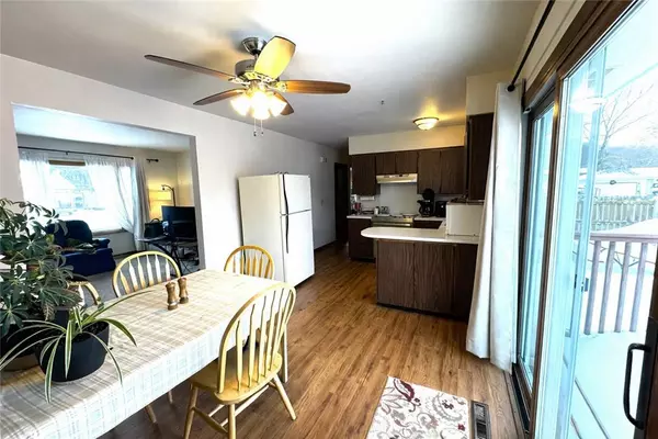 3140 Dale RD, Eau Claire, WI 54703