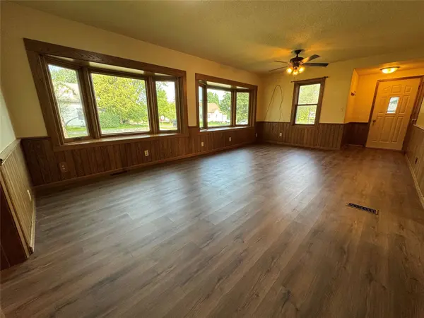 819 Platt ST, Eau Claire, WI 54703