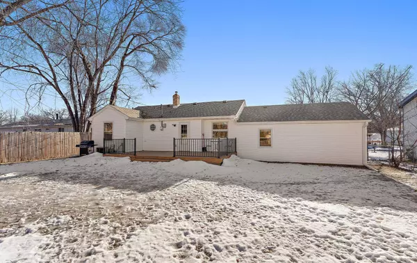 501 Glencoe ST NE, Fridley, MN 55432