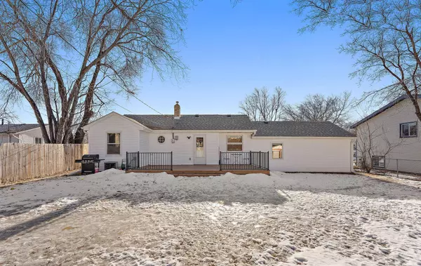 501 Glencoe ST NE, Fridley, MN 55432