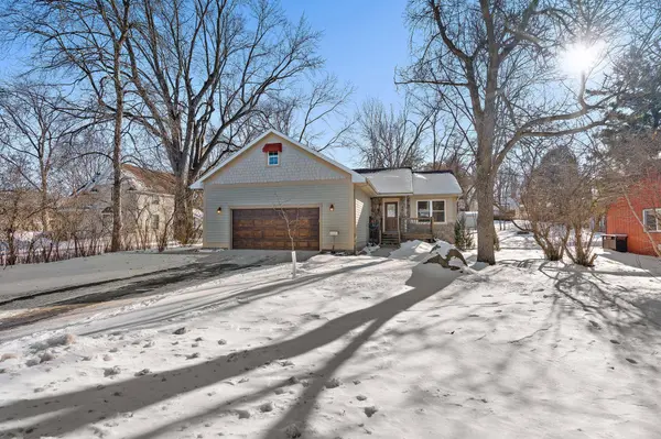 530 E 6th ST, New Richmond, WI 54017
