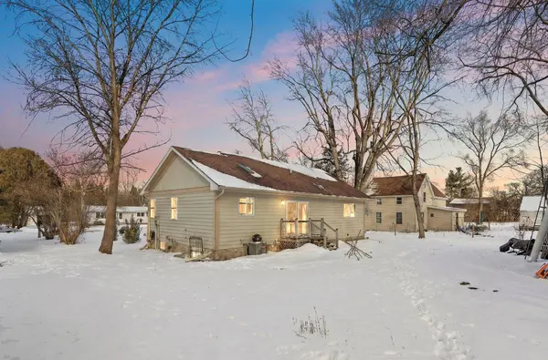 530 E 6th ST, New Richmond, WI 54017
