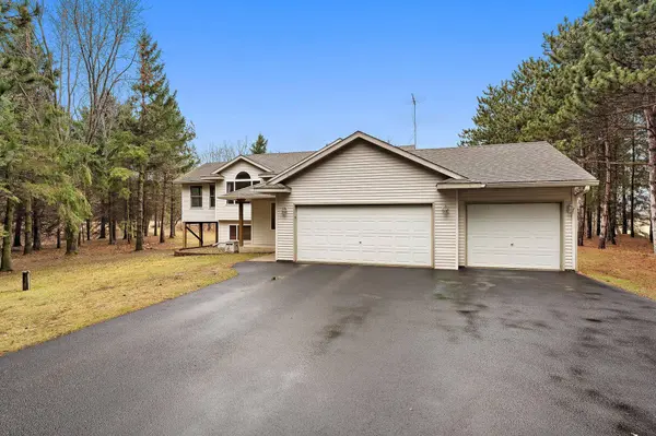 1402 143rd ST, New Richmond, WI 54017