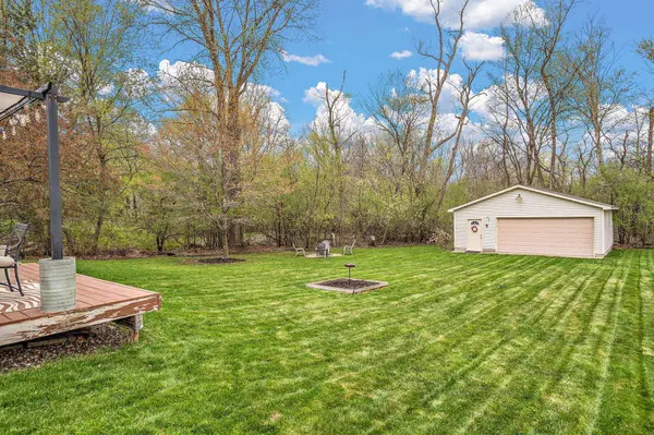 4589 Saddlewood DR, Minnetonka, MN 55345