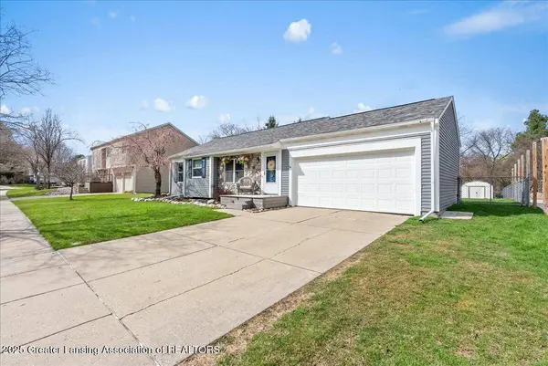 2423 Artisan Drive, Lansing, MI 48910, Lansing, MI 48910