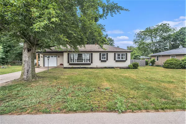 1737 W 32nd Street, Holland, MI 49423