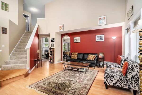 3574 Long Grove SE Drive, Kentwood, MI 49512