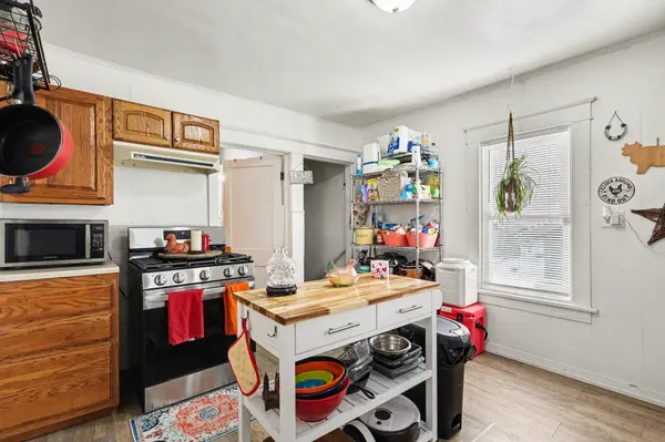 889 Fleming Avenue, Muskegon, MI 49442