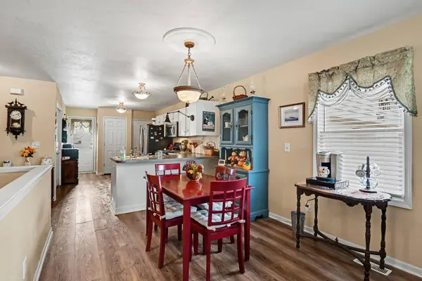 3301 Ridgemont Court, Zeeland, MI 49464