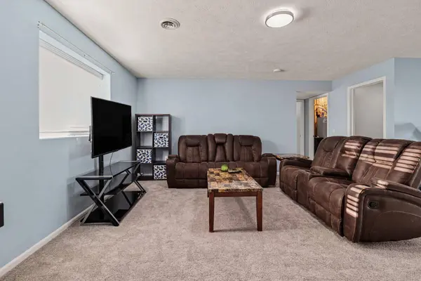1698 Trent Ridge NE Court, Cedar Springs, MI 49319