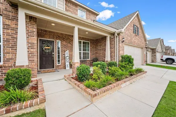 1120 Pinnacle Ridge Road, Fort Worth, TX 76052