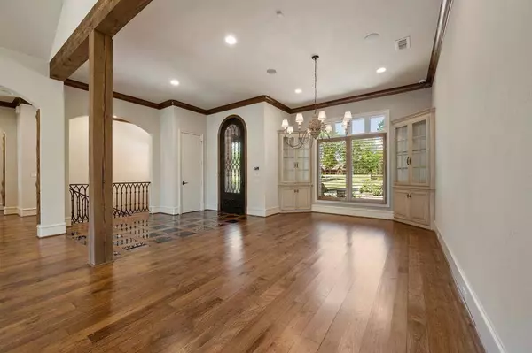 5581 Nancy Drive, Chandler, TX 75758