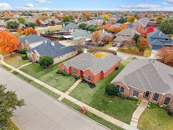 1517 Willowross Drive, Lewisville, TX 75077