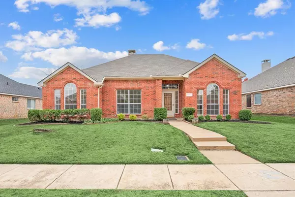 1517 Willowross Drive, Lewisville, TX 75077