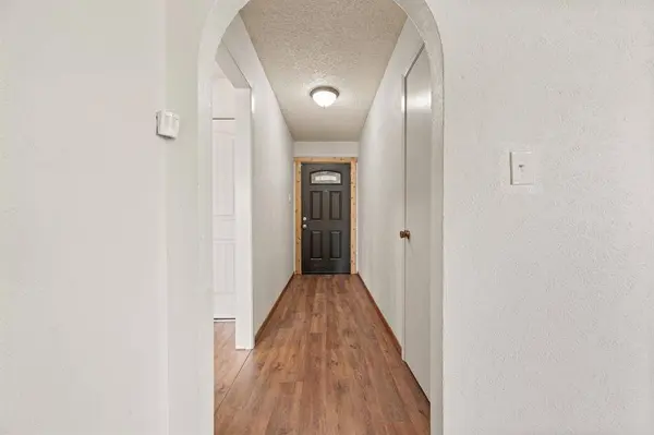 1632 Winchester Way, Bedford, TX 76022